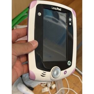 LeapFrog LeapPad 2 Lavendar  Handheld Learning Game Tablet ( Not Working)  Asis